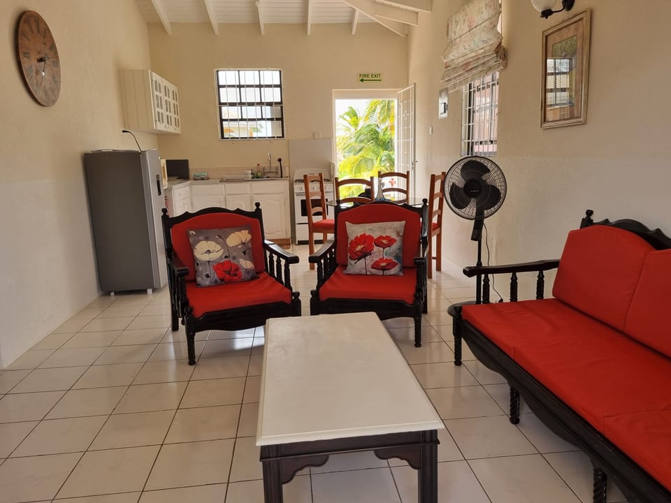 Open Lounge