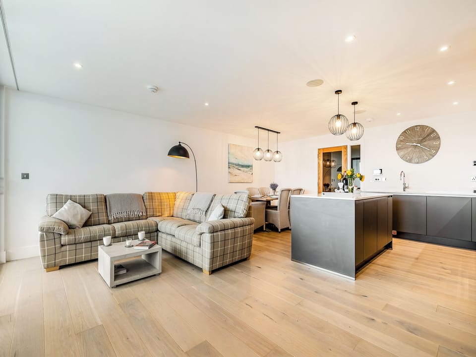 Open plan living space | 2 Chi An Mor, Carlyon Bay, near Saint Austell
