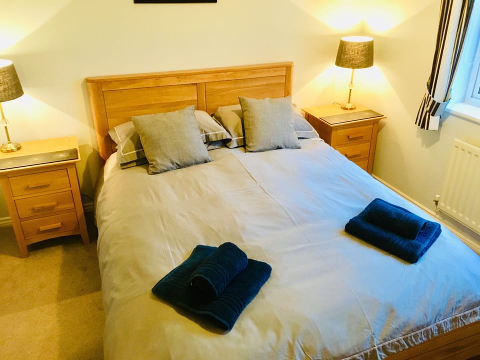 Master bedroom with en suite bathroom