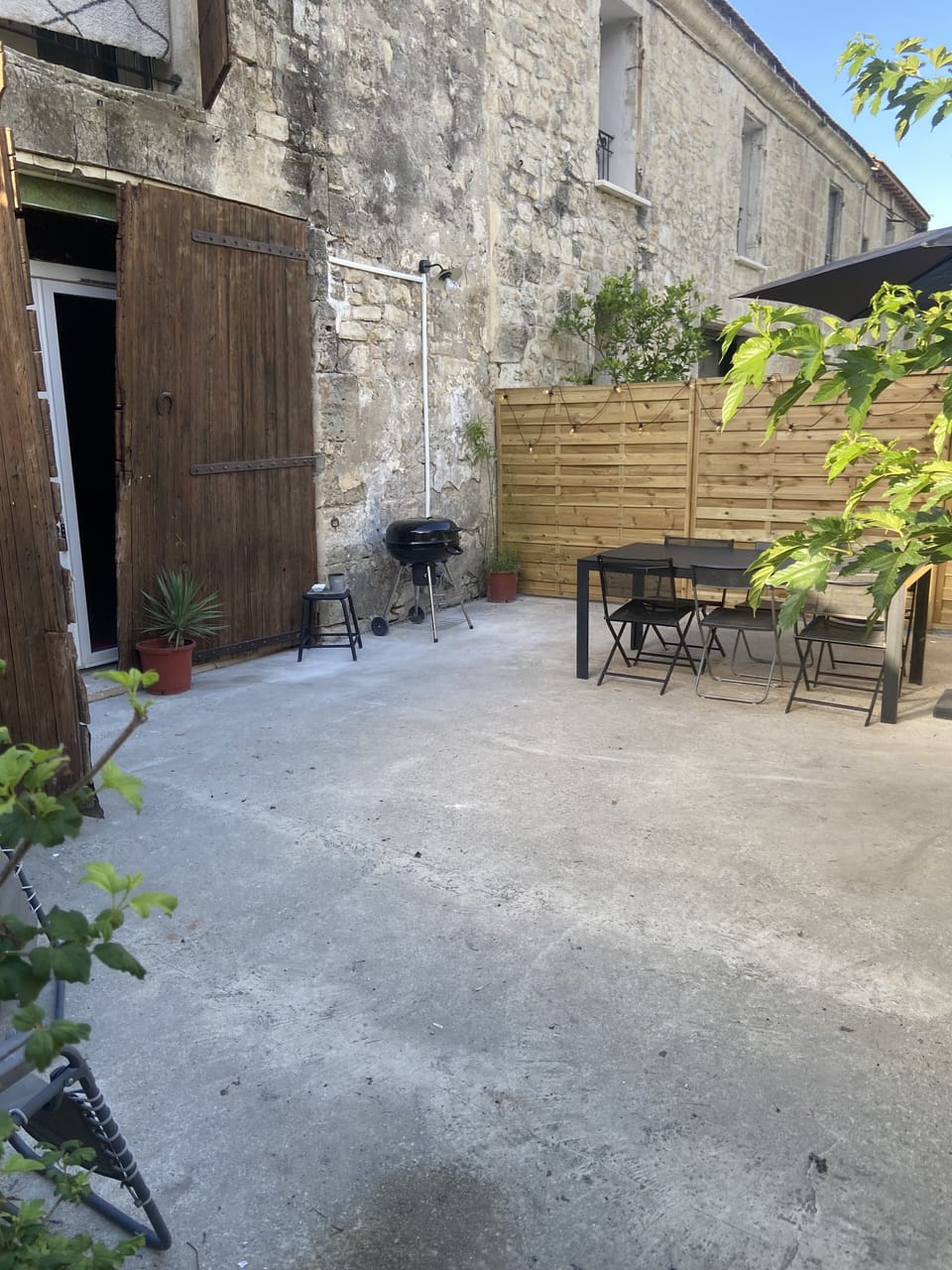Outdoor dining