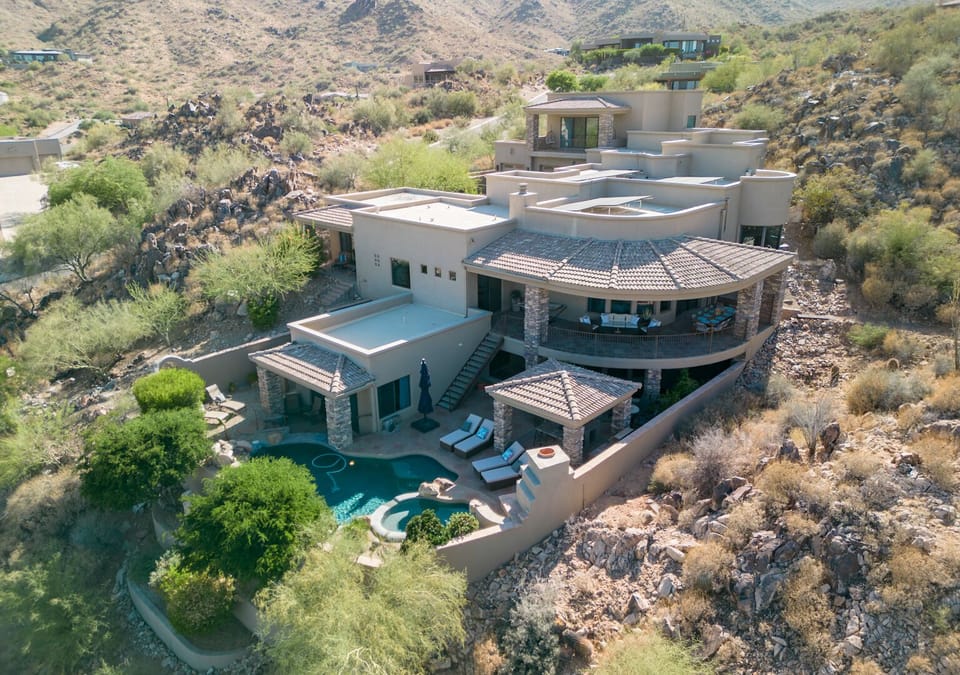 Private dream home, minutes to Scottsdale.