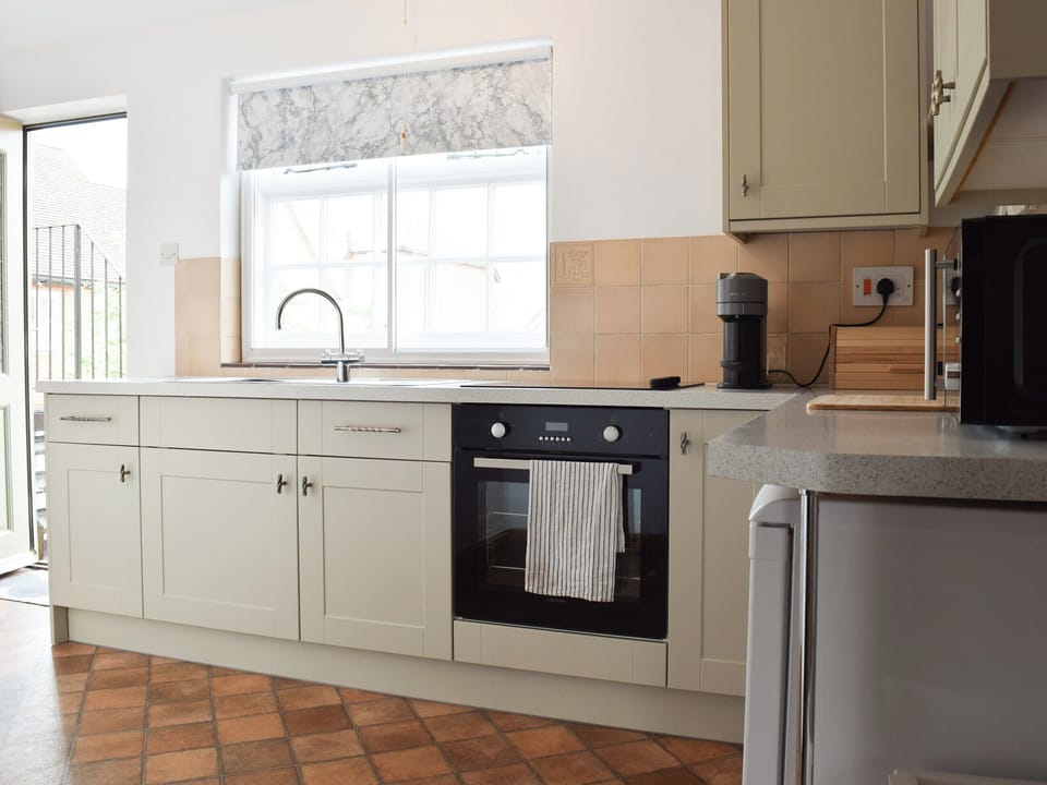 Kitchen | Hive Mews, Abingdon