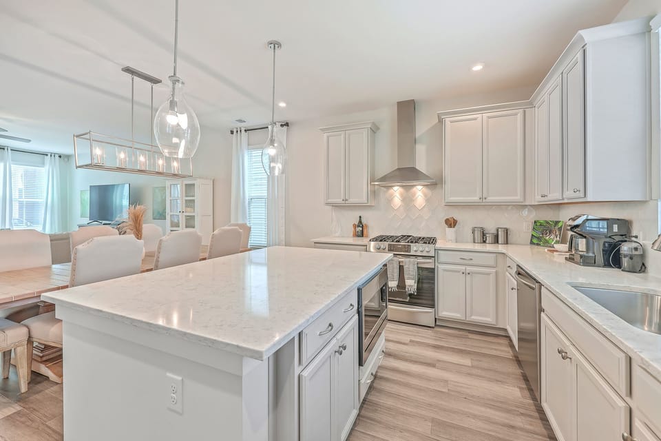 Gourmet Kitchen with high end range, blender, toaster, pots, pans and more!
