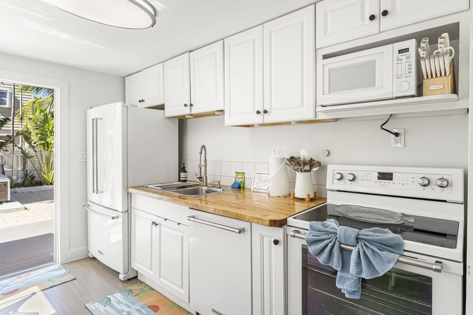 Full Kitchen