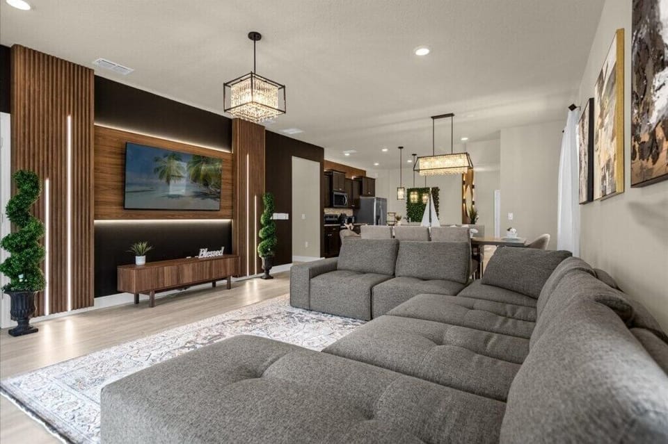 47-3775 Lana Ave (45).jpg