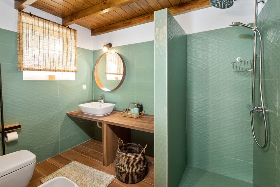 Bath%2FShower Room