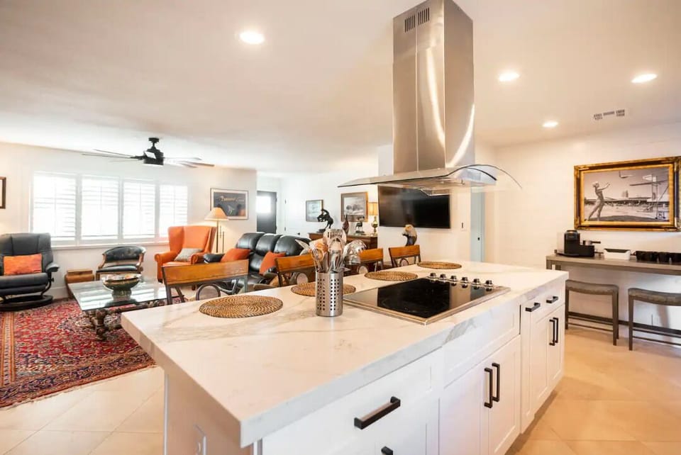 open kitchen, living room, coffee bar