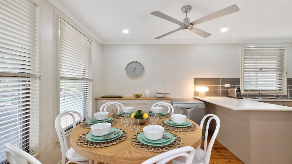 Burrangarra | Dining room