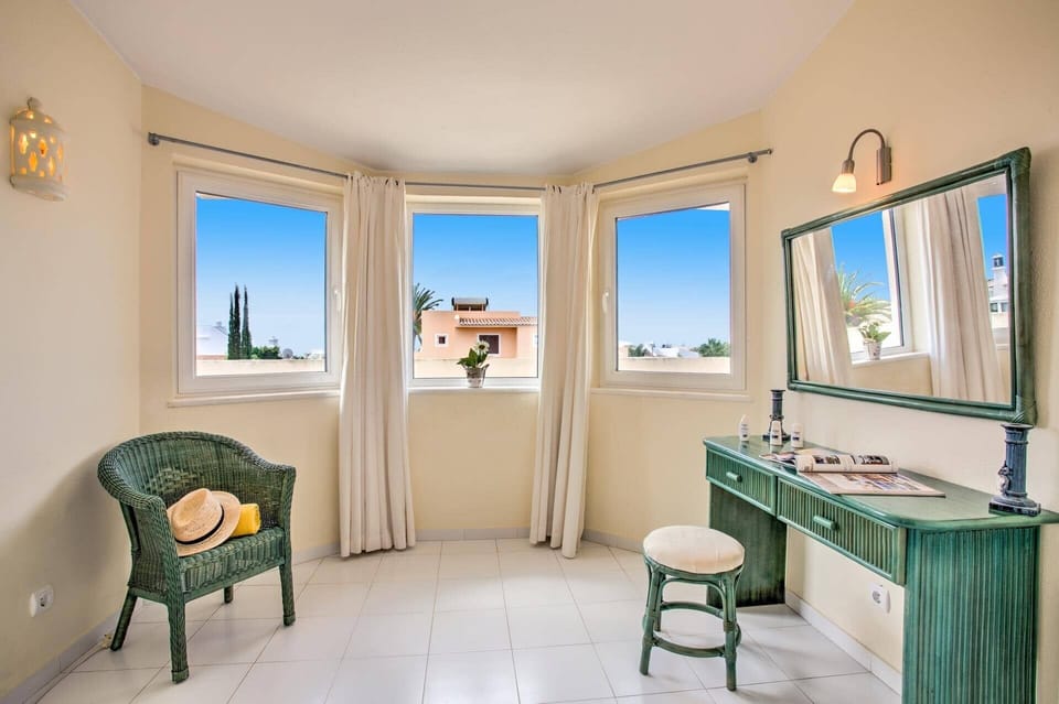 Villa Sarana image