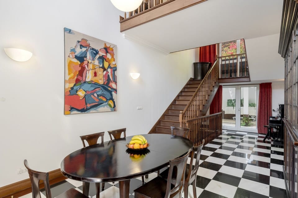 Villa Rostrum image