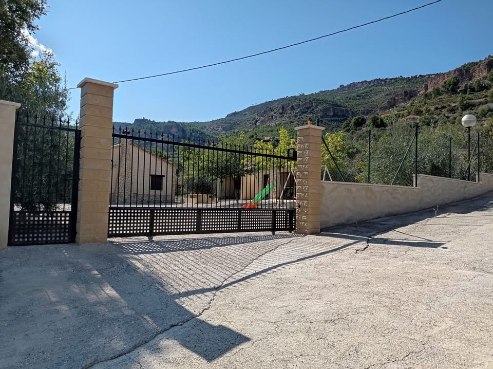 ENTRADA CASA RURAL
