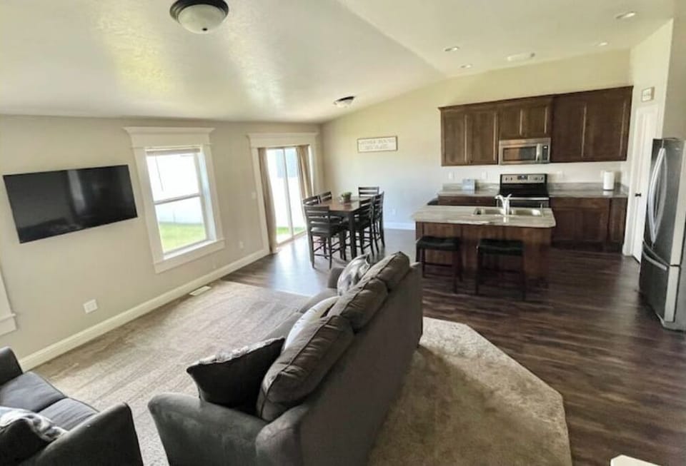 Living Room & Dining Room