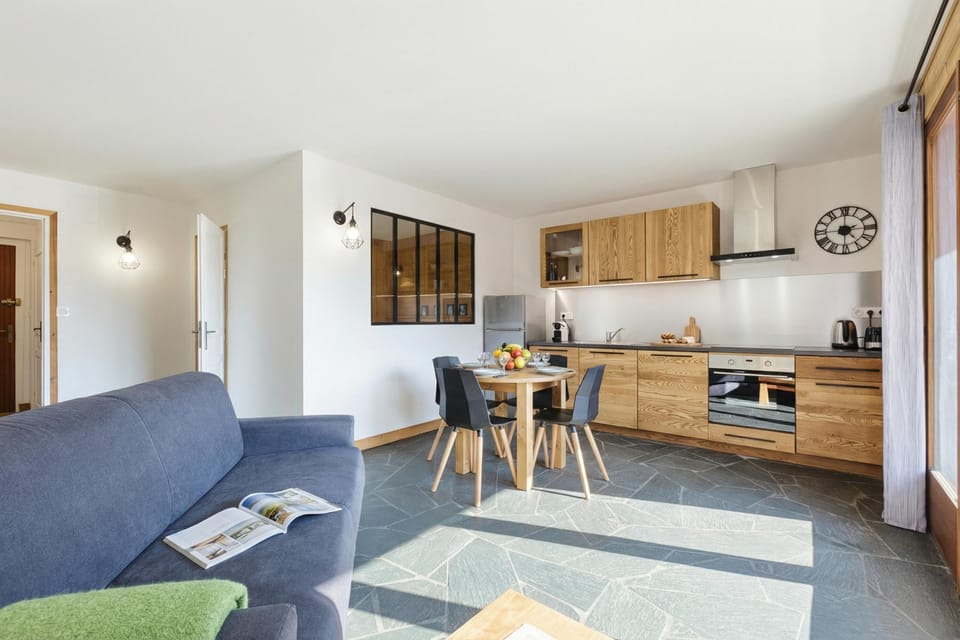 Living and dining room