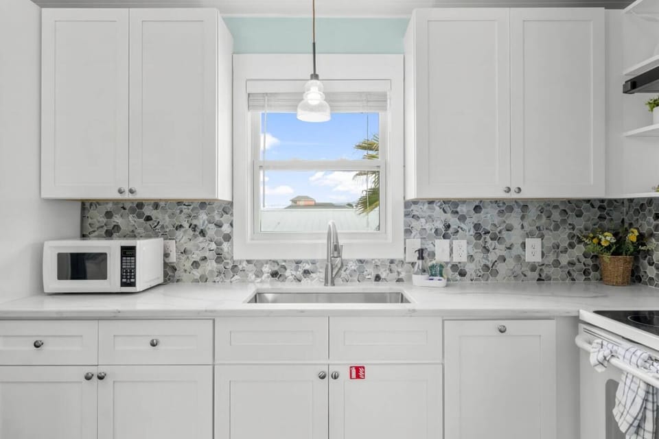 newly renovated kitchen