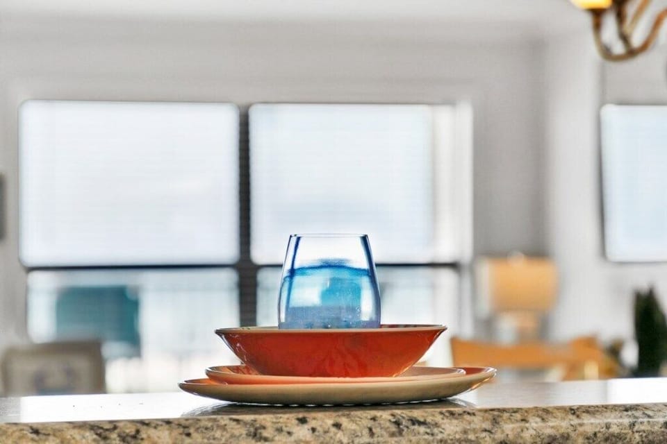 Breakfast Bar