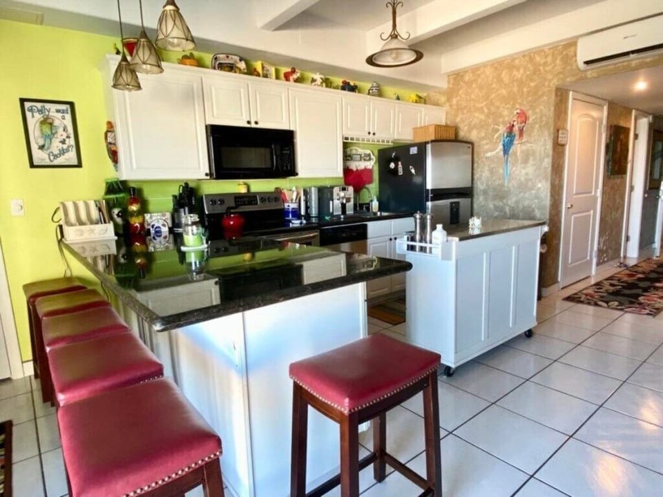 Breakfast Bar