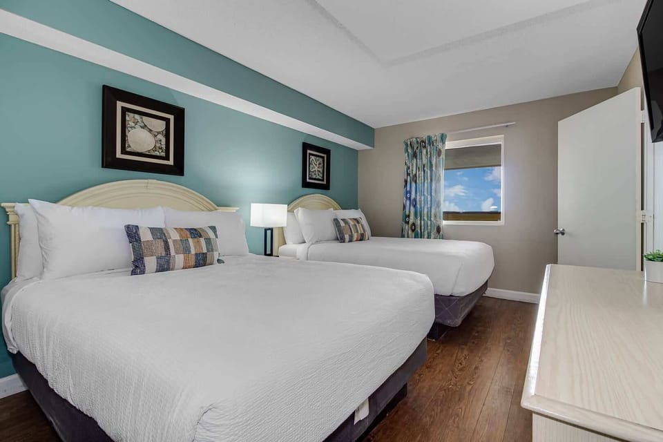 Perfect for a restful night’s sleep after a day at the beach. Book your coastal retreat today and enjoy ultimate relaxation!