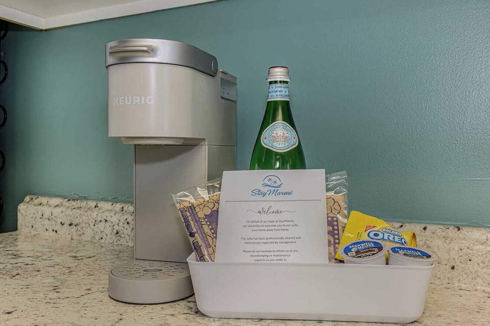 Welcome to your home away from home! Enjoy a personalized experience with complimentary beverages and a warm, thoughtful note from our team. Your comfort is our priority, ensuring a memorable stay from the moment you arrive!