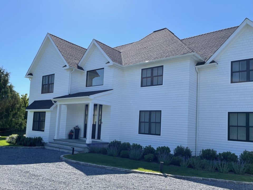 Front of the house 