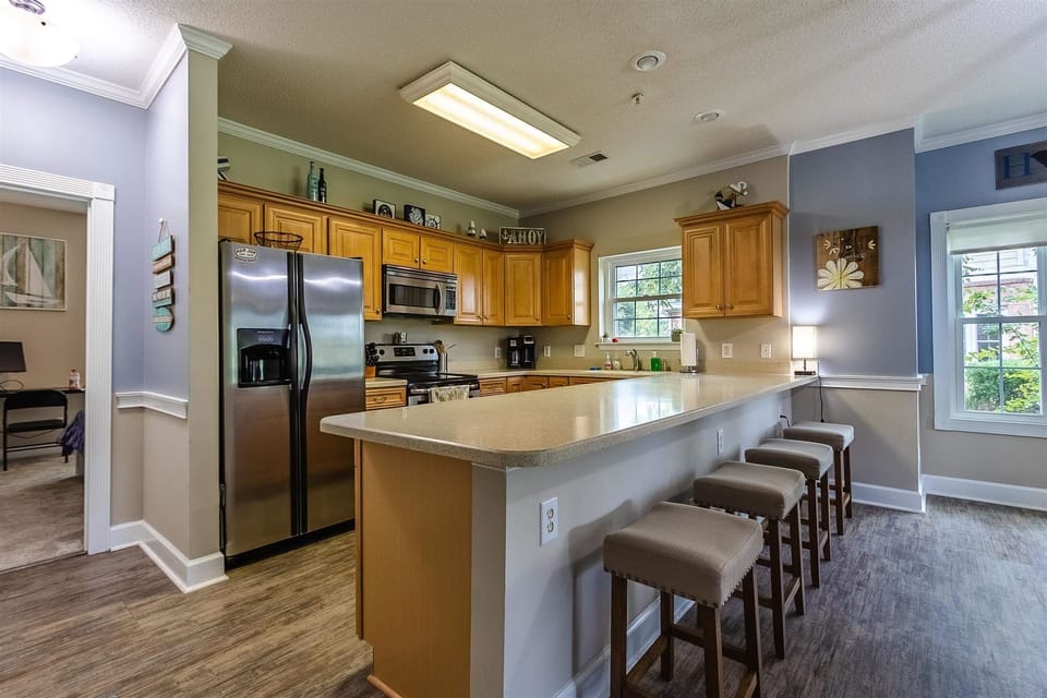 Full Kitchen