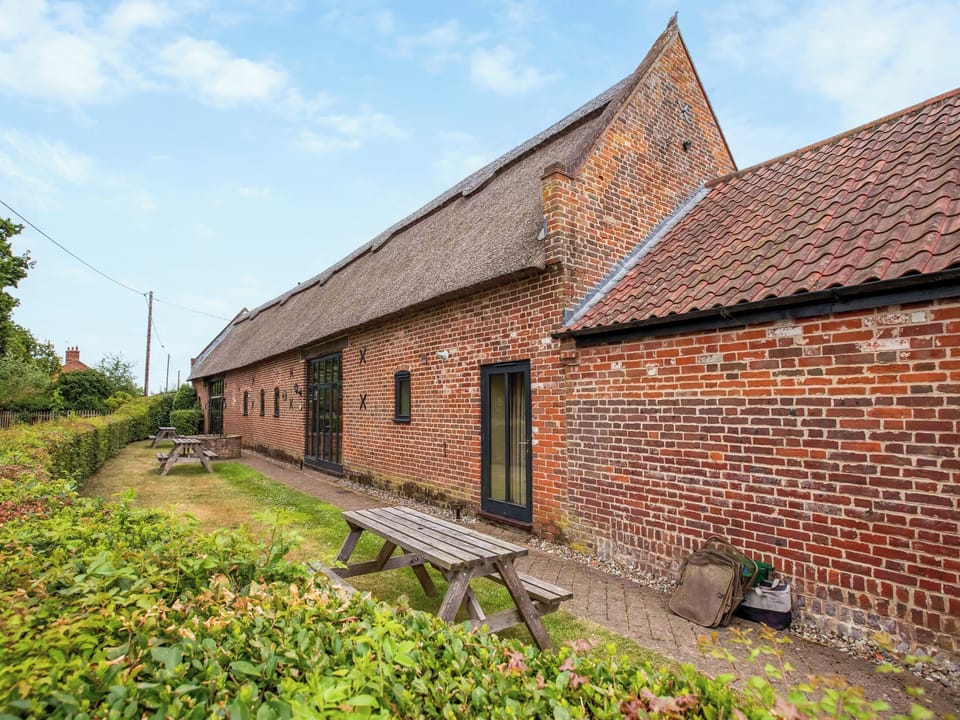 Exterior | Rosemary - Grove Farm Barns, Catfield