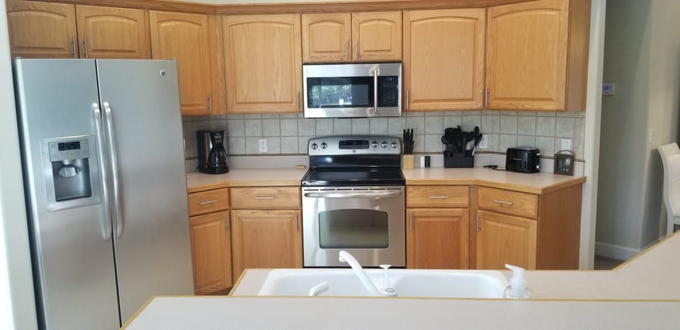 Fully equipped kitchen
