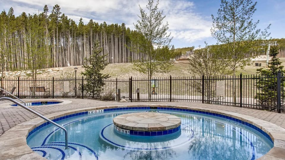 Outdoor Swimming Area