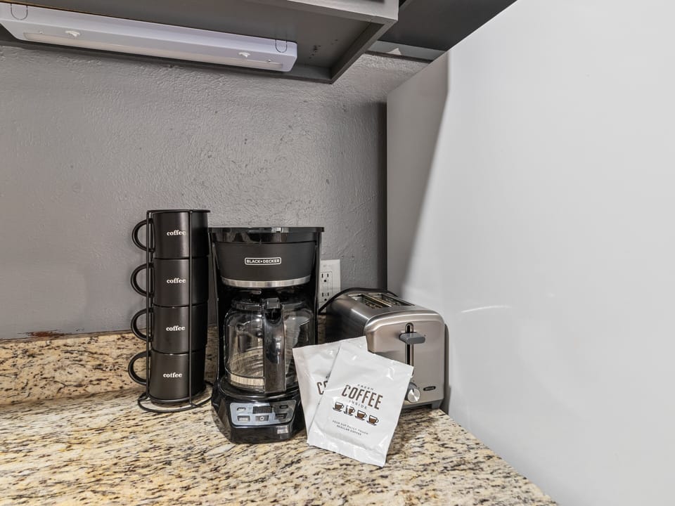 Coffee / Coffee Maker