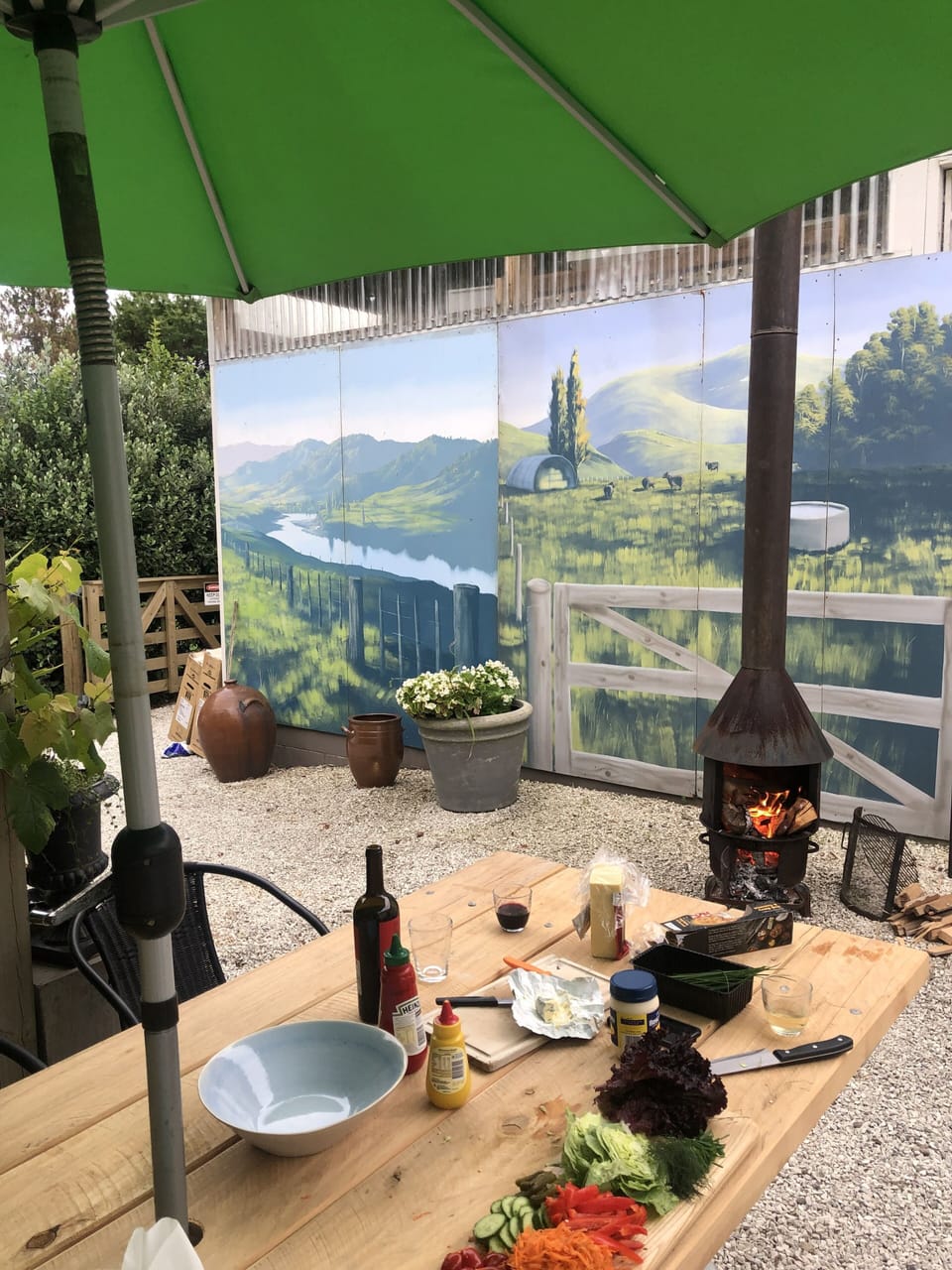 Outdoor dining