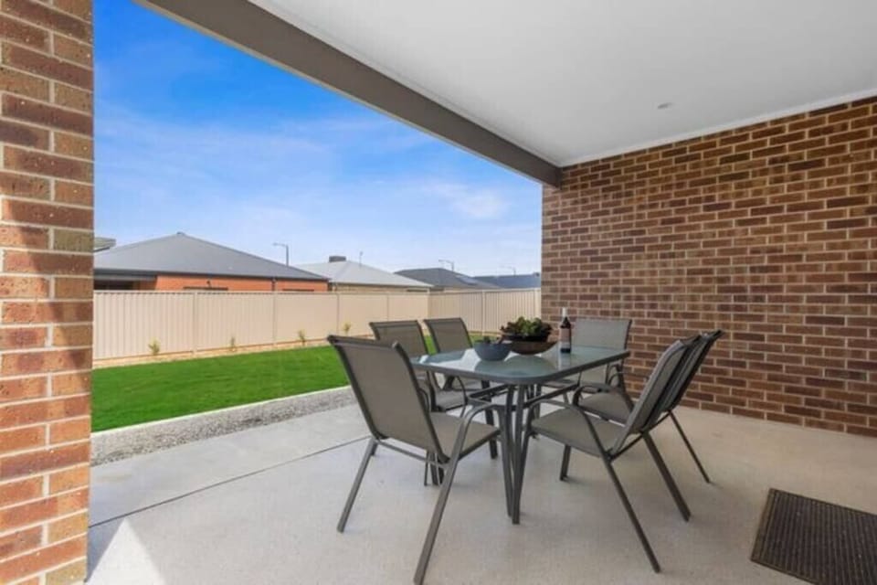 Alfresco space