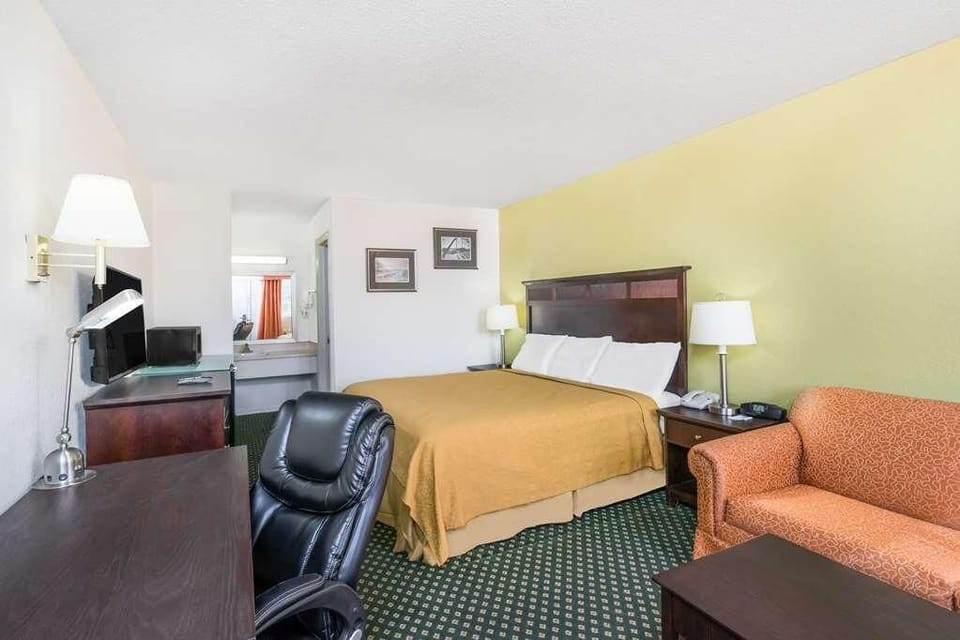 Bedroom. Interior and views may vary based on location and availability.