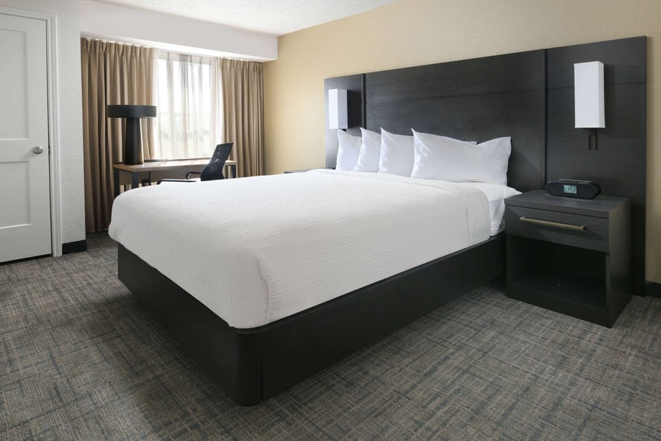 Queen size bed