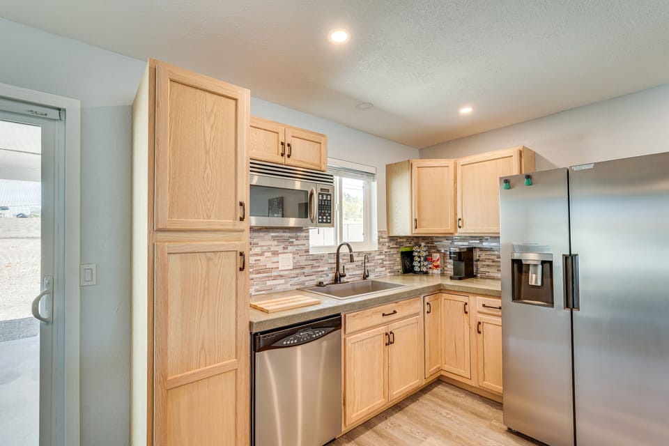 Kitchen | Ice Maker | Water Filter | Keurig | Cooking Basics | Spices