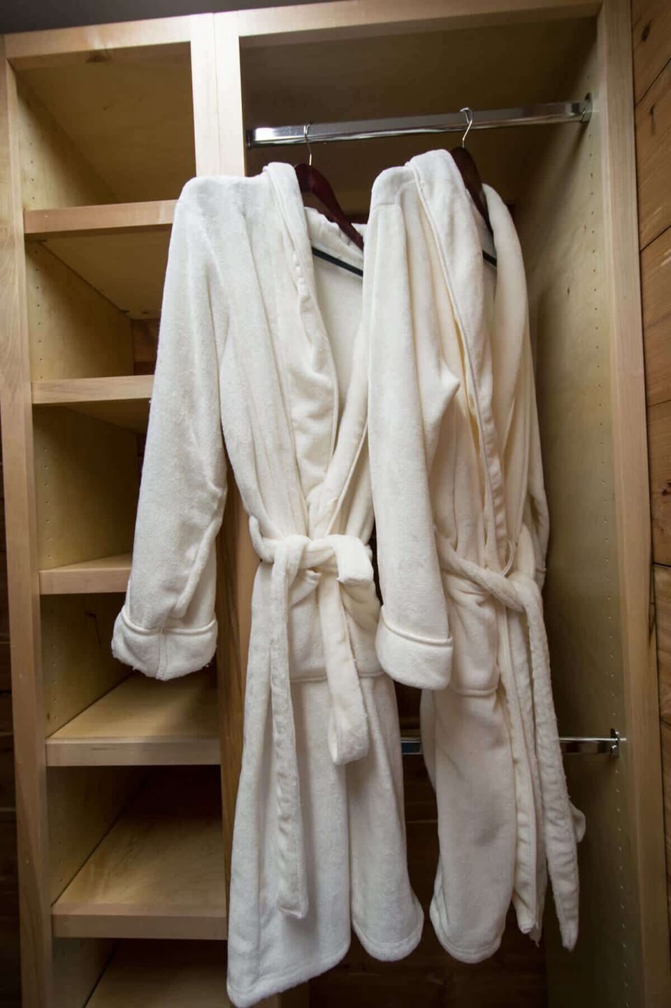 Ready to Unwind: This Bath Robe is Your Ticket to a Stress-Free Evening.