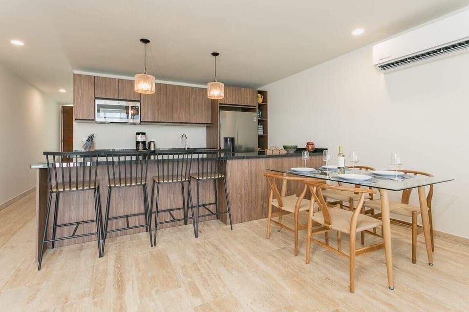 Kitchen + Dining table