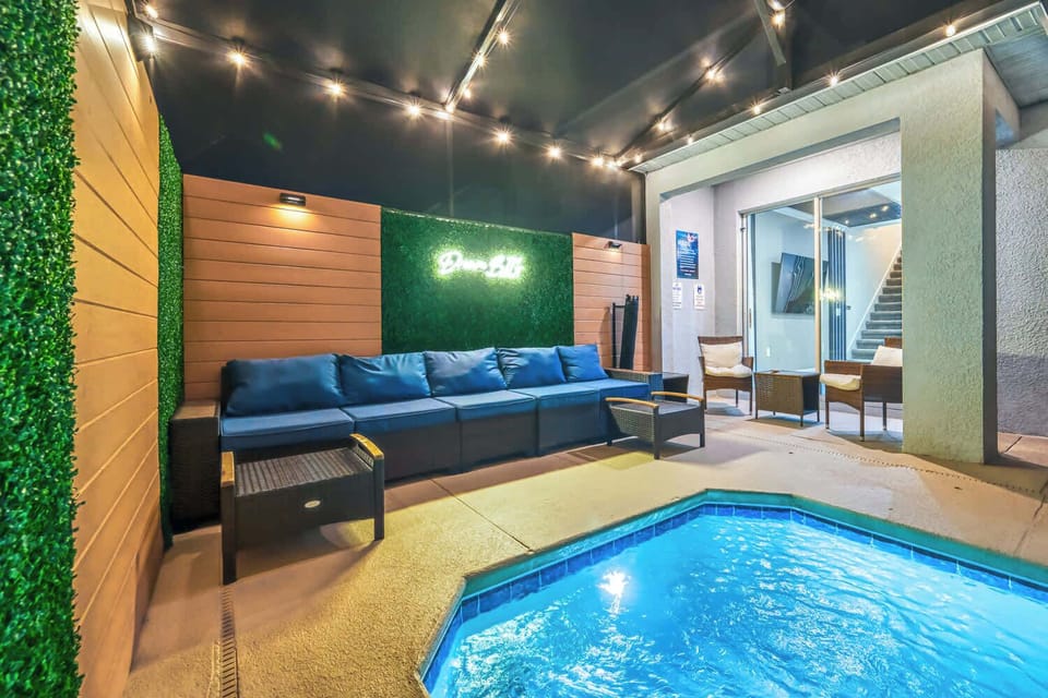 private pool