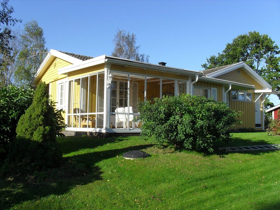 House with glazed in terracce.