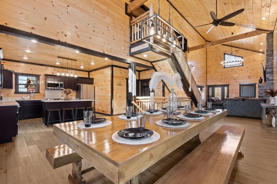 Main level, kitchen table seats up to 10-12 people. 