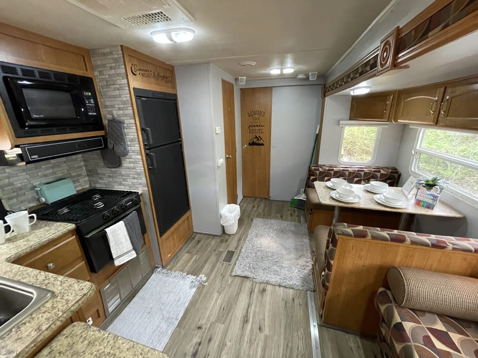 Now this is what a camper should look like. Spacious and comfortable.