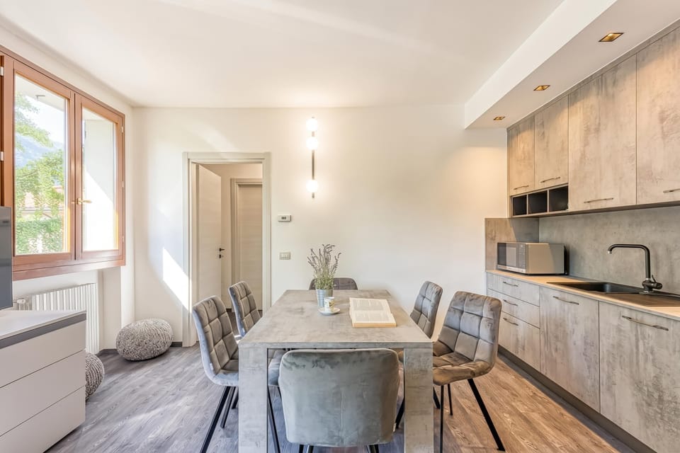 Kitchen and dining area