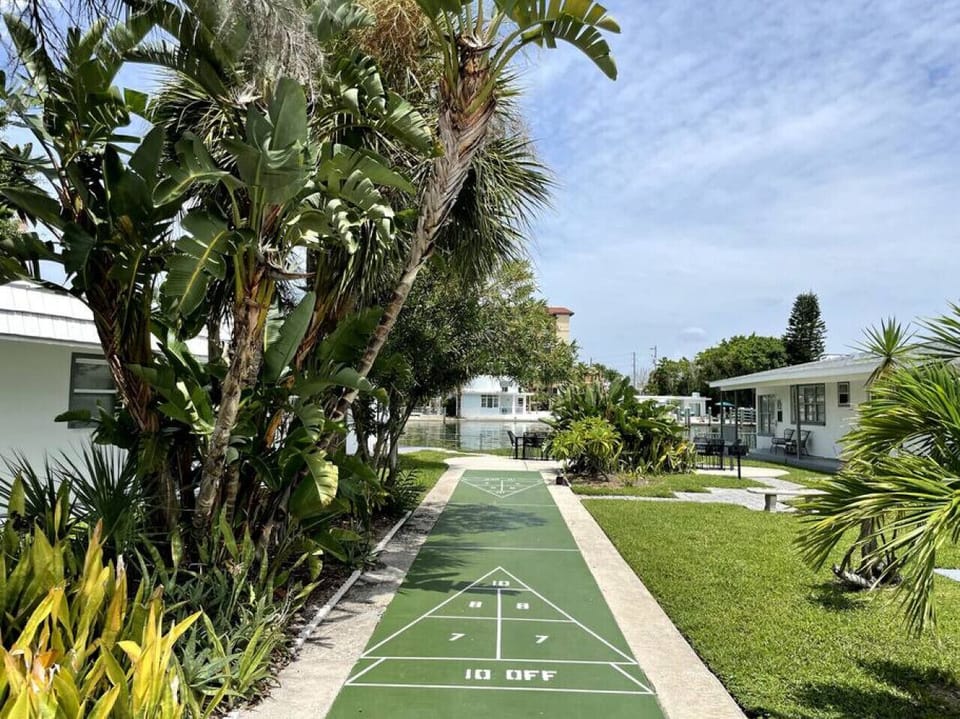 Sport court