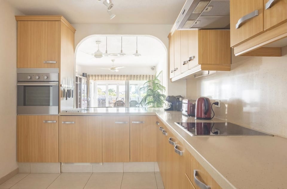 Large kitchen