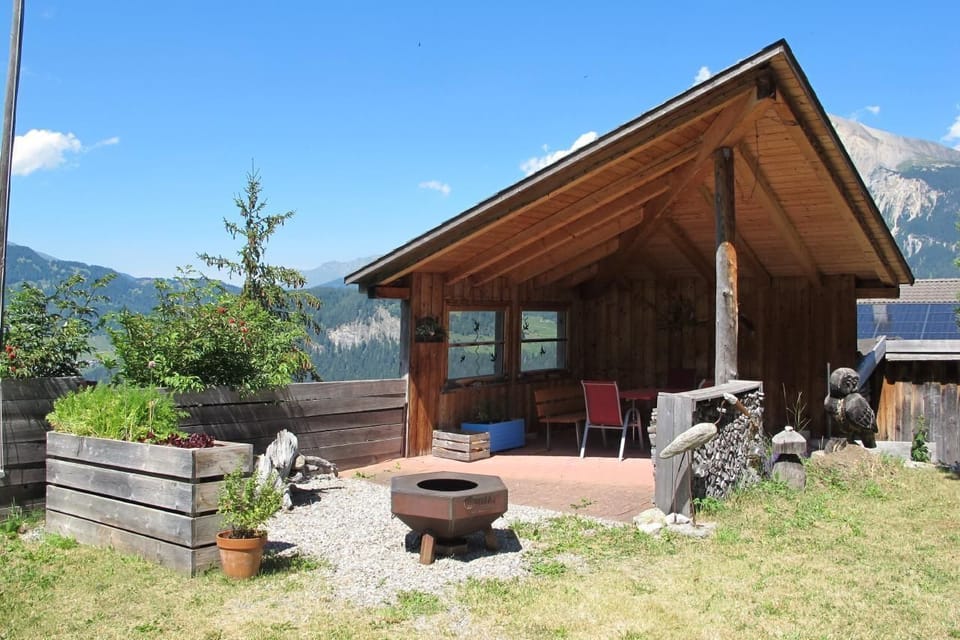 pavillon with grill