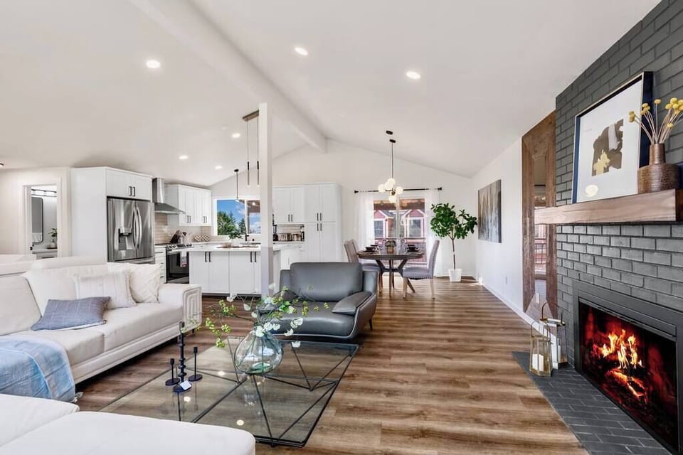 The sofa showed signs of wear and tear, so we have replaced it. We would love to hear feedback from our valued clients.