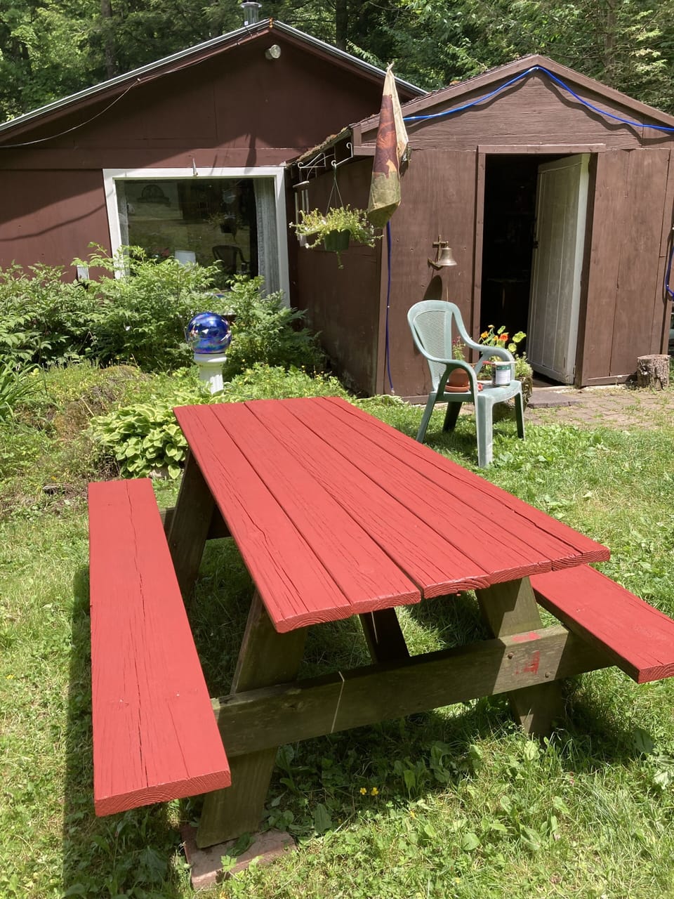 For a sunny lunch or evening cocktails