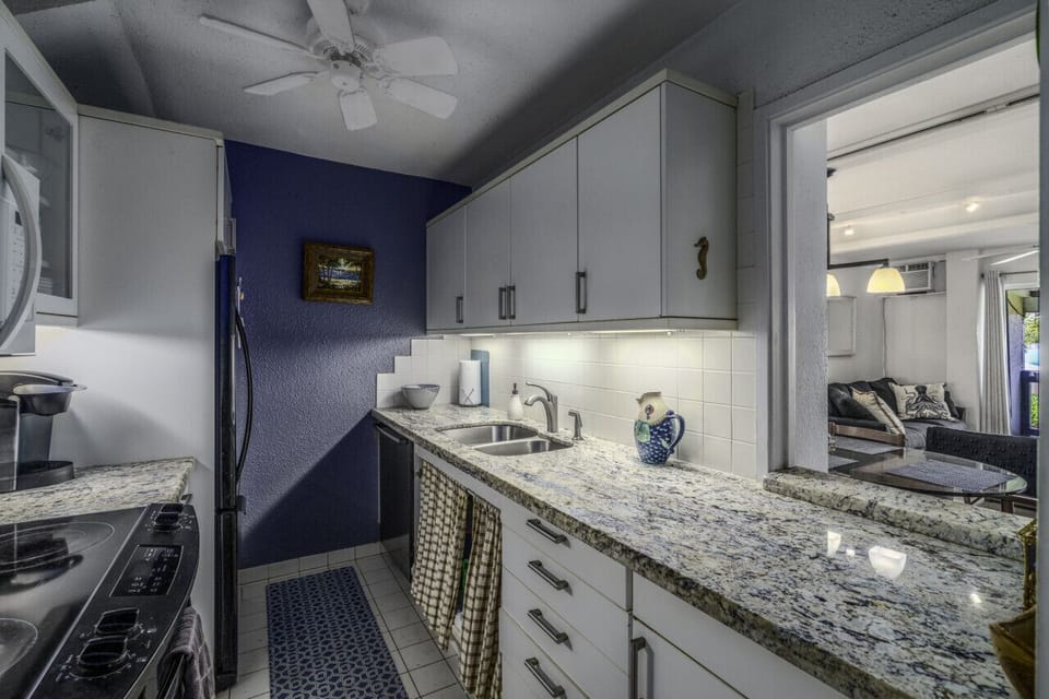 Spacious Kitchen!