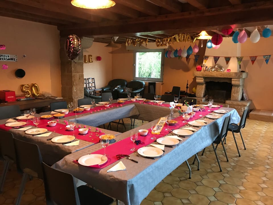 Banquet hall