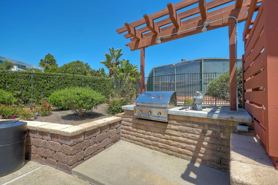 Guests have access to BBQ on the property.