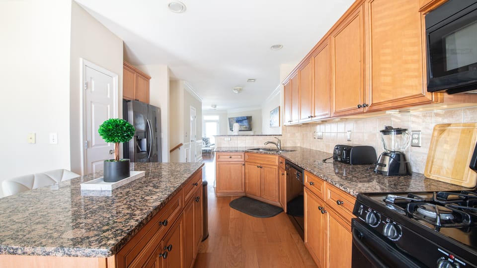 Prepare your favorite meals in the spacious, fully equipped kitchen.