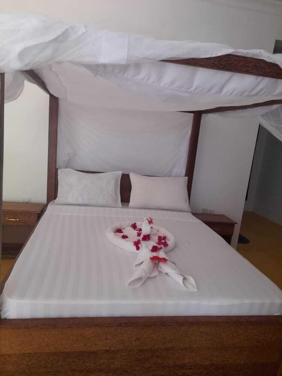 Bed (1)